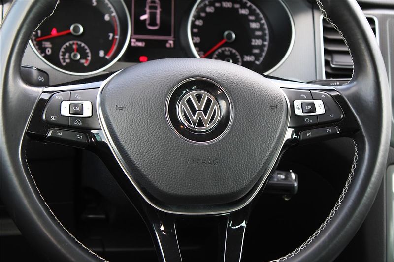 Volkswagen Golf Sportsvan 1,2 TSi 81kW LOUNGE, kamera - fotka 17 z 33