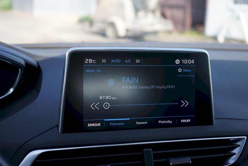 Peugeot 5008 (2020) 1.6 PureTech 180 S&S EAT8 - 7 - fotka 14 z 23