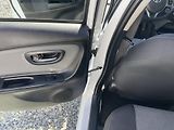 Toyota Yaris 1.5i 16v HYBRID 142TKM TOP 1A! - náhled 97