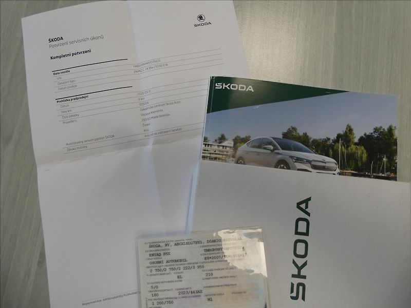 Škoda Enyaq Coupé 85x 210kW Laurin&Klement - fotka 44 z 47