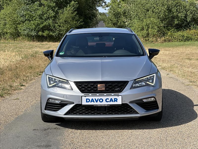 Seat Leon 2,0 TSI Cupra 221kW 4Drive DSG - fotka 2 z 32