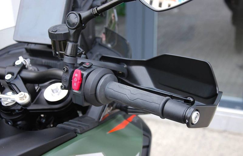 CFMOTO (2026) 1000MT-X Adventure - fotka 16 z 25