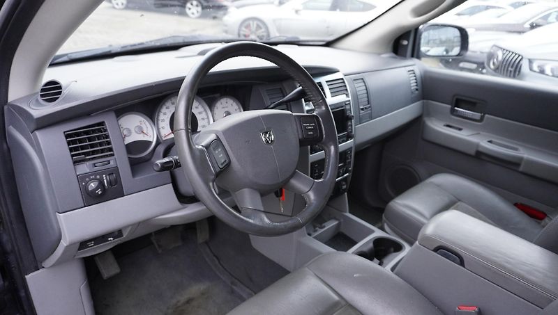 Dodge Durango 5.7 V8 HEMI AUTOMAT - fotka 13 z 43