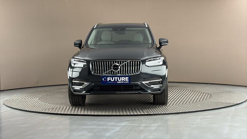 Volvo XC90 2.0 B5 AUT AWD Inscription - fotka 3 z 33