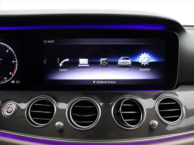 Mercedes-Benz Třídy E 2,0 300d 180kW DPH 360° Aut. - fotka 21 z 32
