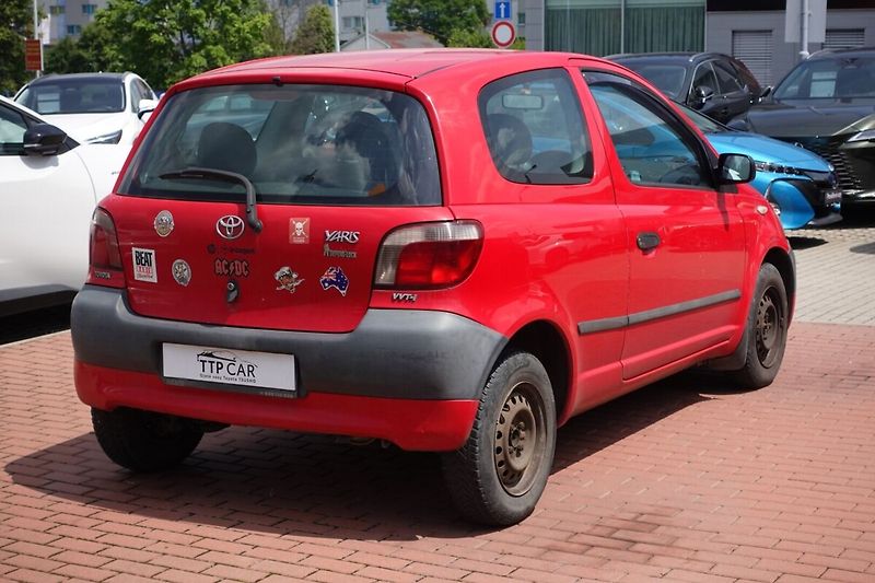 Toyota Yaris 1,0VVTi 50kW - fotka 3 z 6