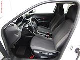 Peugeot 2008 (2020) 1.2 PT, 1.maj,ČR, Active - náhled 9