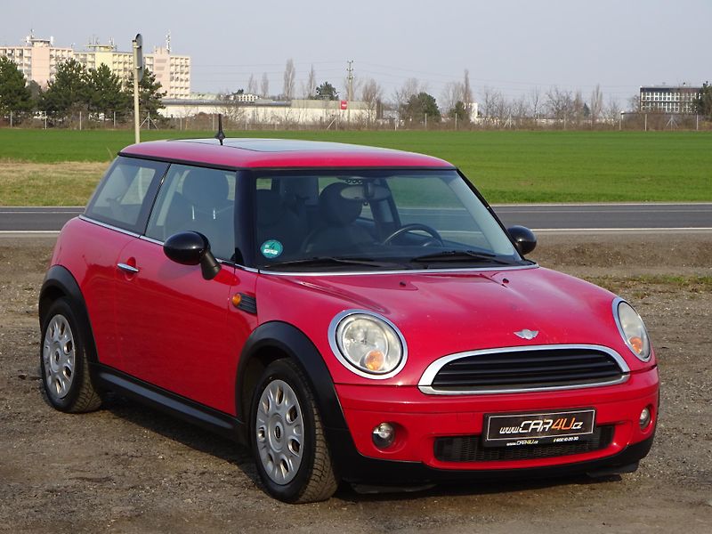 Mini One (2007) 1.4 70kW KŮŽE PANORAMA SERVIS - fotka 3 z 24
