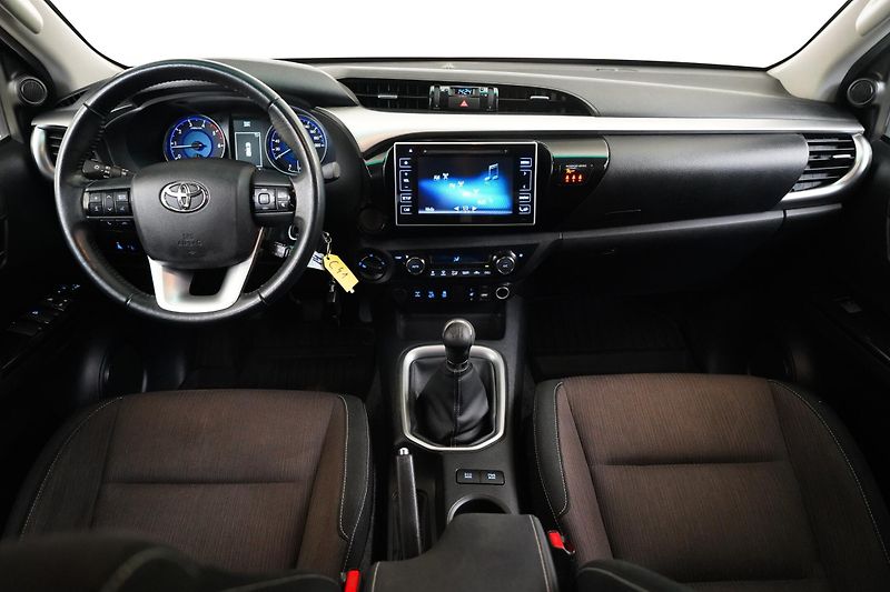 Toyota Hilux - fotka 5 z 30