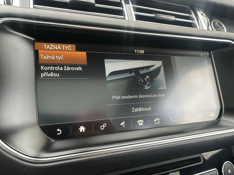 Land Rover Range Rover (2017) 3.0TDV6, 190KW, 360°, SOFT,DPH - fotka 28 z 35
