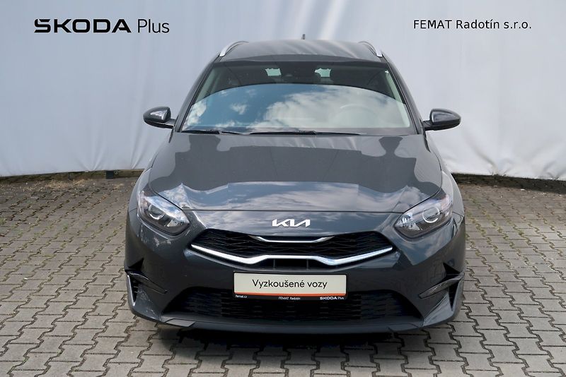 Kia Ceed (2022) Sportswagon 1,0 T-GDI/88 kW - fotka 4 z 30