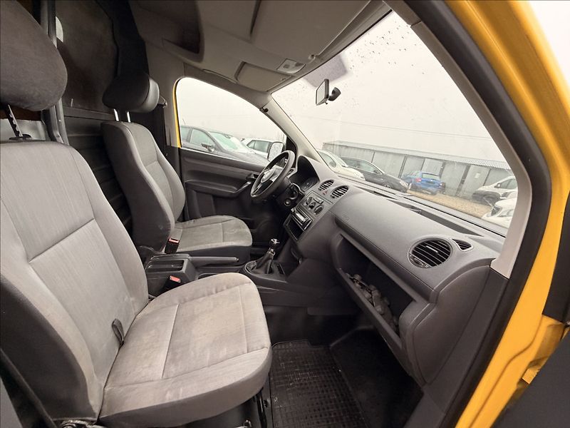 Volkswagen Caddy 2,0 TDI MAXI - fotka 16 z 19