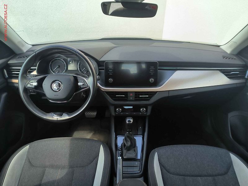 Škoda Kamiq (2021) 1.0 TSi, Style, DSG - fotka 8 z 23
