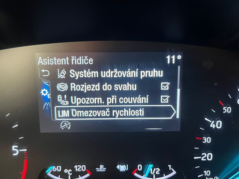 Ford Focus 2.0 ST-Line, manuál, ROZVODY - fotka 13 z 48
