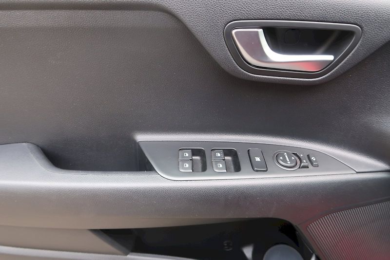 Kia Stonic (2023) Exclusive 1,0 T-GDI DCT7 74kW - fotka 16 z 31
