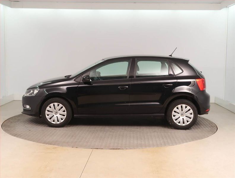 Volkswagen Polo (2015) 1.2 TSI - fotka 3 z 14