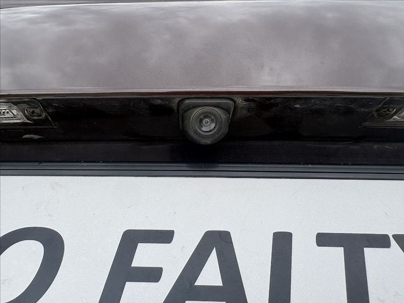 Volkswagen Multivan 2,0 103 kw servis TOP stav - fotka 21 z 28