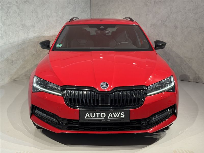 Škoda Superb 2,0 TDi  Sportline LED Virtual - fotka 2 z 48