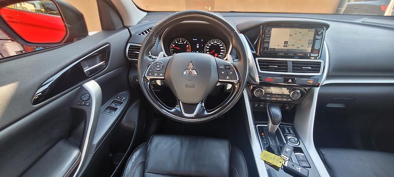 Mitsubishi Eclipse Cross (2018) 1,5T-MiVeC 120kW 4WD „TOP“ - fotka 19 z 47