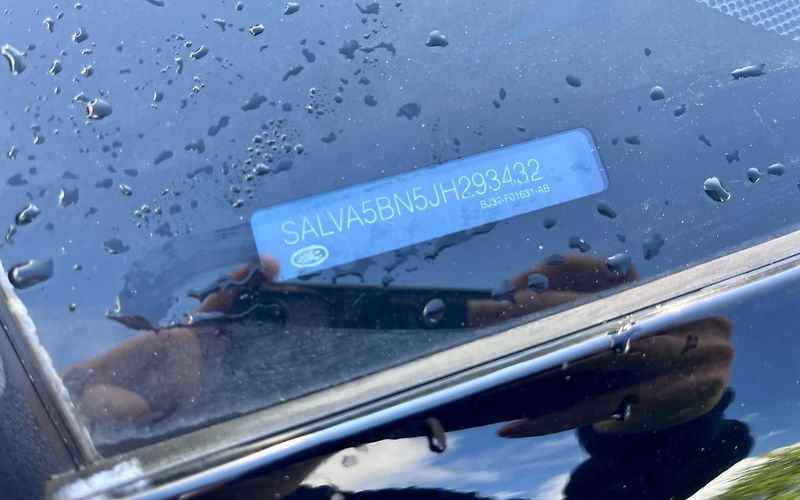 Land Rover Range Rover Evoque (2018) 2.0TDi cabriolet !! 240PS - fotka 7 z 12