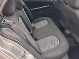 Škoda Fabia (2007) 1.2i, AC, park.asist - náhled 12