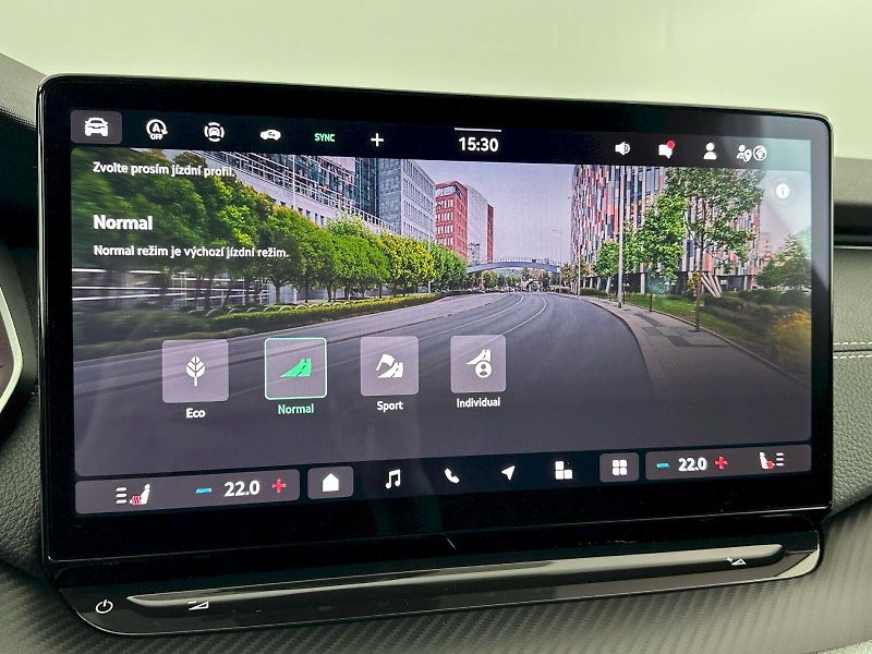 Škoda Octavia (2025) Combi DSG 2.0TDI 110kW SportLi - fotka 13 z 33