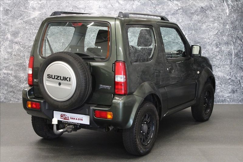 Suzuki Jimny 1,3 i 4x4 tažné, 1.majitel - fotka 4 z 32