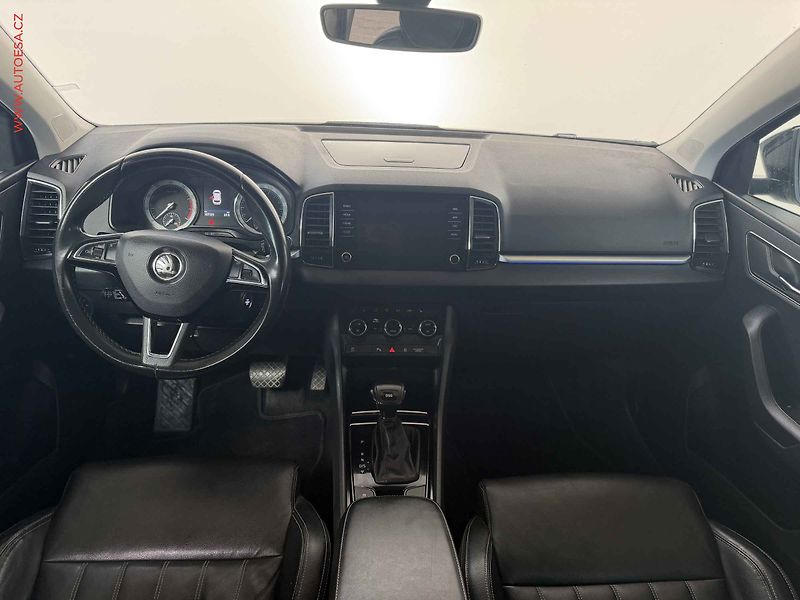 Škoda Karoq (2019) 1.5 TSi, Style, DSG, kůže, TZ - fotka 8 z 18