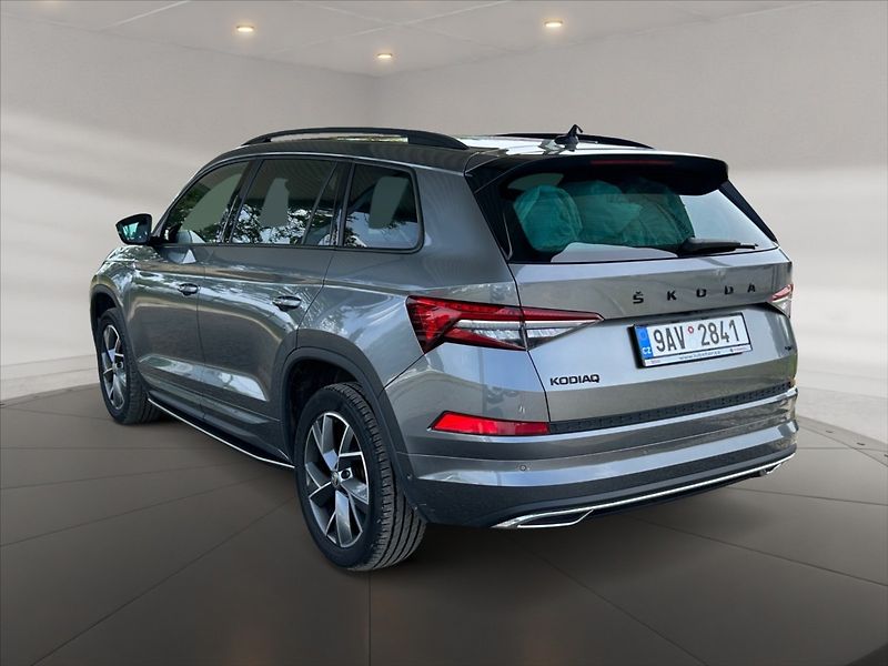 Škoda Kodiaq 2,0 TDI 147 Sportline 4x4 DSG - fotka 4 z 11