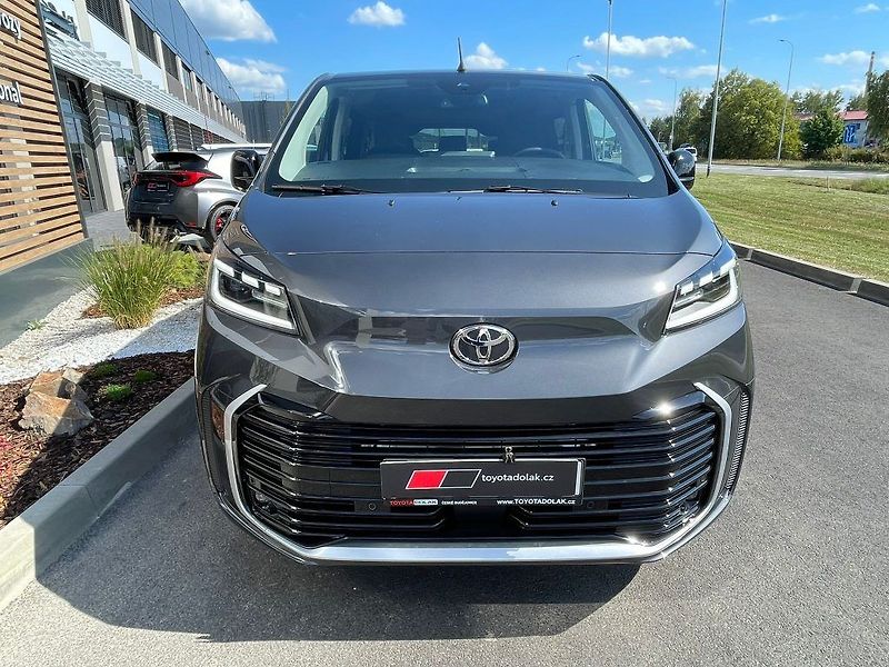 Toyota ProAce Verso 2.0 D A/T L2 Family 8S Webasto - fotka 4 z 29