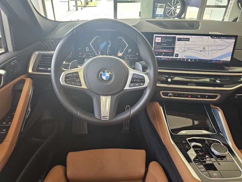 BMW X6 (2024) xDrive30d M Sport - fotka 17 z 27