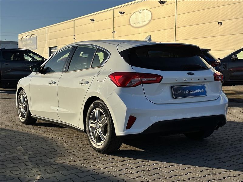 Ford Focus 1,5 Ecoblue 88 kW Titanium DPH - fotka 3 z 31