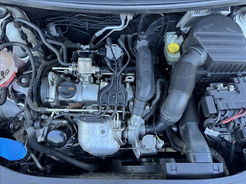 Škoda Praktik 1,2 TSI 63kW DPH 1.maj původČR - fotka 44 z 46