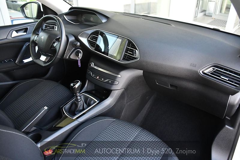 Peugeot 308 1,5HDi ČR ACTIVE CARPLAY - fotka 15 z 46