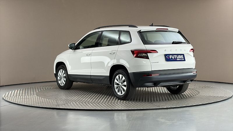 Škoda Karoq 2.0 TDI Ambition - fotka 2 z 25