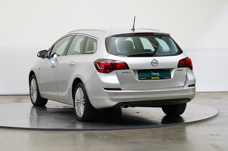 Opel Astra - fotka 7 z 23