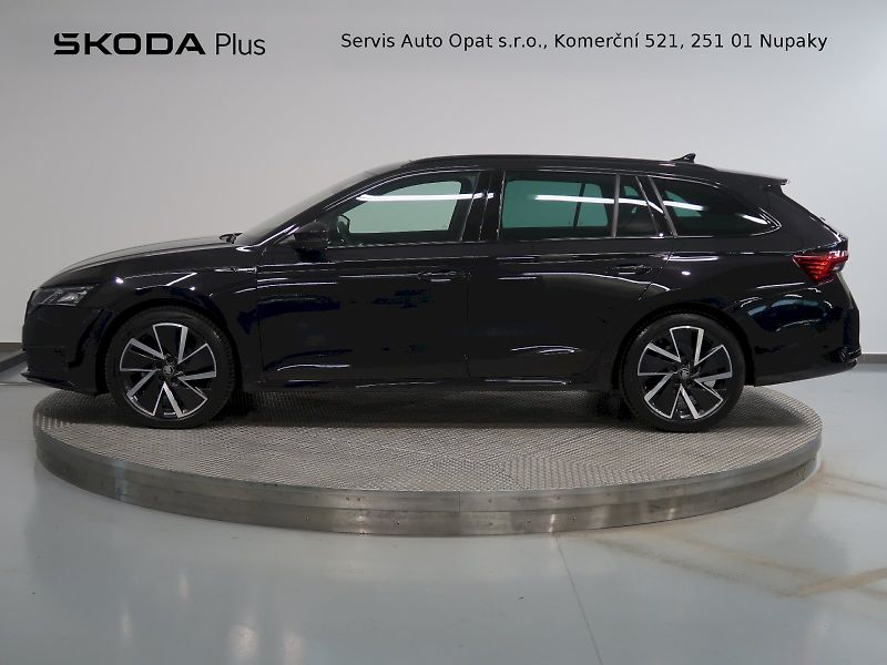 Škoda Octavia (2025) SPORTLINE 2.0TDI 110KW DSG PAN - fotka 3 z 41