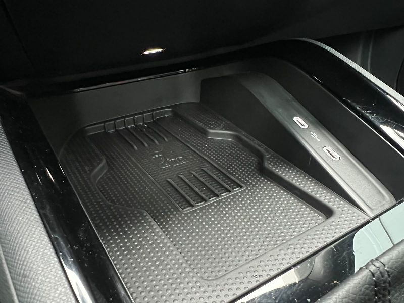 Škoda Scala Monte Carlo 1,0 TSI 85KW DSG - fotka 19 z 25