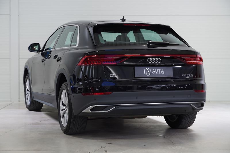 Audi Q8 55 TFSI,ČR,DPH,ZÁRUKA 2028 - fotka 8 z 33