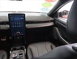 Ford Mustang Mach-E (2021) Standard Range AWD, SoH 94% - náhled 8