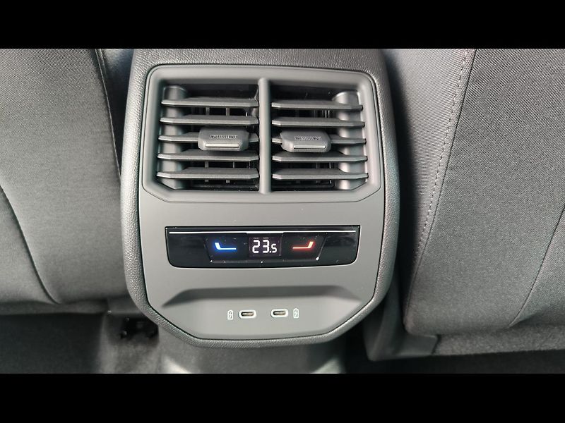 Seat Leon (2026) SP Style 1.5 TSI 115k DSG (7A) - fotka 22 z 28