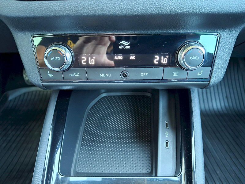 Škoda Scala (2023) Style DSG 1,5TSi 110kW - fotka 28 z 33