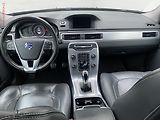Volvo V70 (2015) 2.0 D4, Bixen, navi, kůže - náhled 8