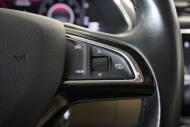 Škoda Superb (2019) 2.0TDi 110 kW, DSG7+ZIMNÍ SADA - fotka 27 z 35