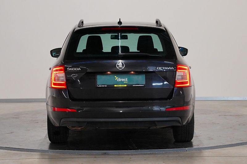 Škoda Octavia - fotka 6 z 27
