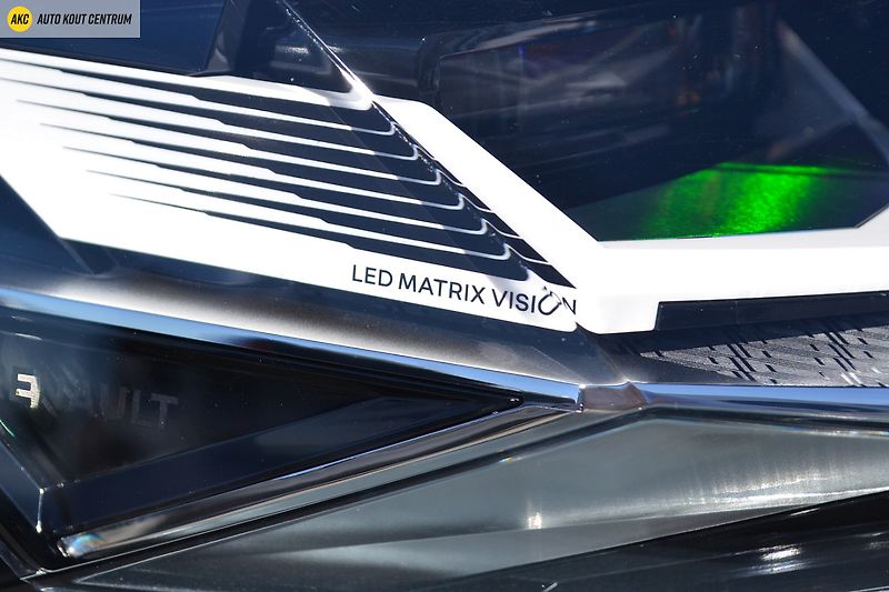 Renault Espace esprit Alpine full hybrid E-Te - fotka 71 z 73