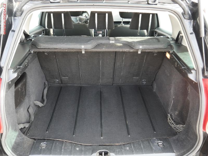 Peugeot 207 (2008) 1.6i, AC, TZ - fotka 7 z 16