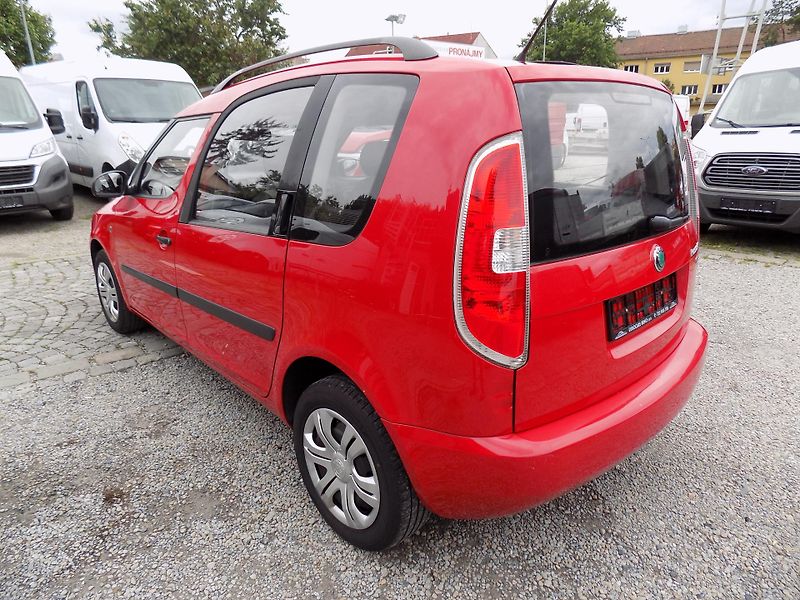 Škoda Roomster 1,2 TSI 63 KW ACTIVE, KLIMA - fotka 16 z 56