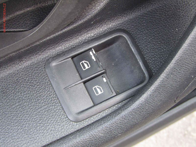 Škoda Fabia (2007) 1.2i, ČR, servis.kniha - fotka 11 z 14
