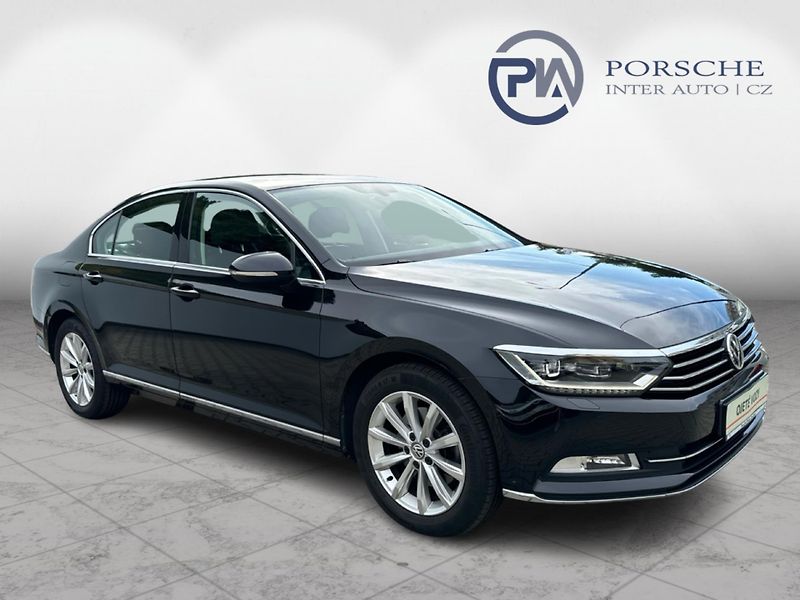 Volkswagen Passat 2.0TDI Highline 110Kw man 6st. - fotka 8 z 17